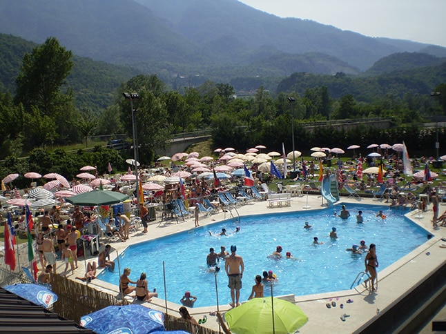 Piscina di Susa vista esterna